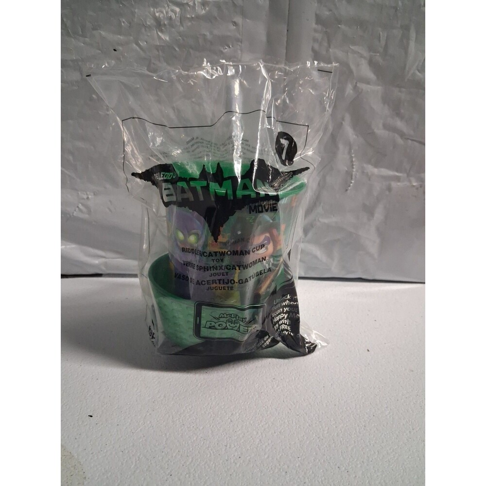 McDonald~Happy Meal Toy~2017 The Lego Batman Movie~ Riddler/Cat Woman Cup#7 NEW